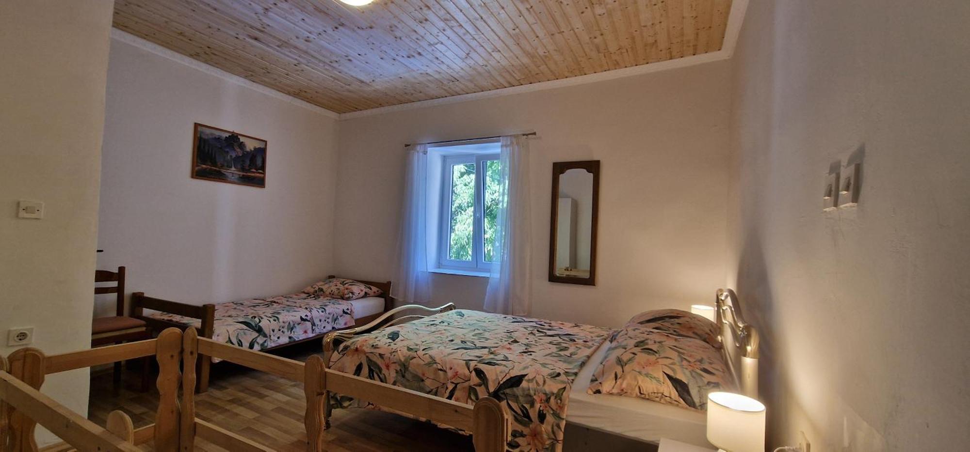 Studio Apartman Kaštel Kambelovac Kastela Bagian luar foto